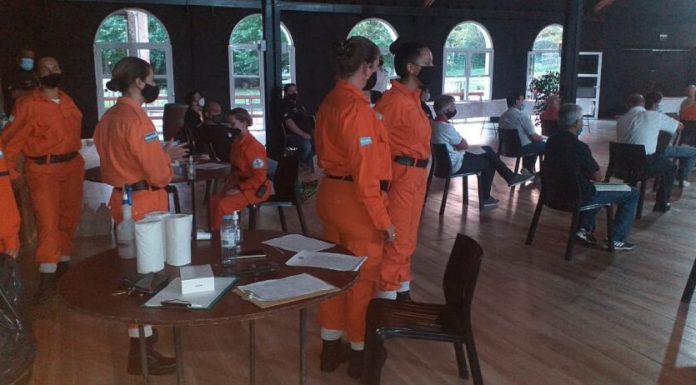 BOMBEROS VOLUNTARIOS DE LA PROVINCIA EN DESACUERDO CON LA CREACION DE BRIGADAS ETAC