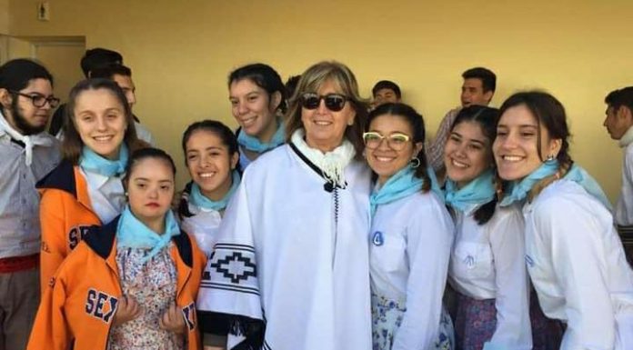 A PUNTO DE JUBILARSE, HABLAMOS CON LA DIRECTORA DEL INSTITUTO AZKÚNAGA