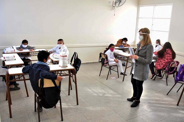 El COE educativo decidirá si se produce una interrupción temporaria de presencialidad