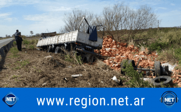 POR EL CANSACIO UN CHOFER DESPISTO SU CAMION EN RUTA 158