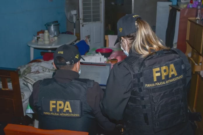 VENTA DE DROGAS EN UN MERENDERO: LOS 10 DETENIDOS SON FAMILIARES