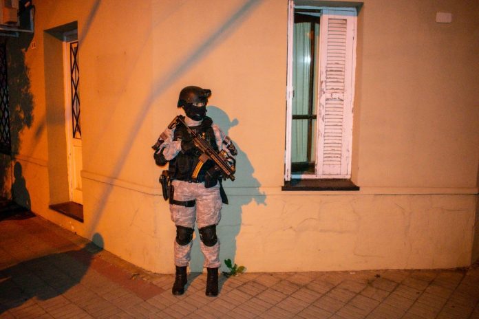 VILLA MARÍA: DOS ALLANAMIENTOS Y UNA PAREJA DETENIDA POR NARCOTRÁFICO