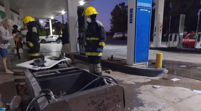 DESPISTE, VUELCO Y MILAGRO EN UNA ESTACIÓN DE SERVICIO DE ALCIRA GIGENA