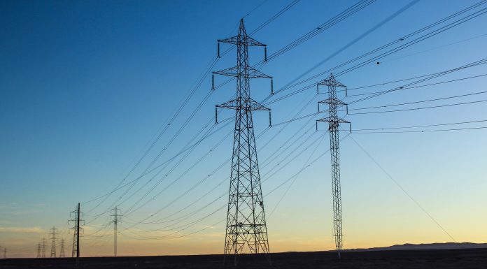 REPARACIÓN DE LA LÍNEA ELÉCTRICA ENTRE DALMACIO VÉLEZ Y GENERAL DEHEZA