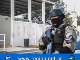 VENDIAN DROGAS FRENTE A UN JARDIN Y A METROS DE UNA ESCUELA