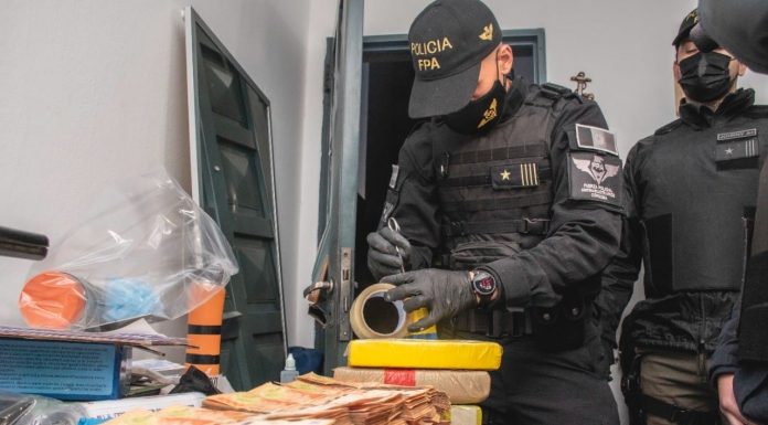 FPA INCAUTÓ MÁS DE 22.000 DOSIS DE COCAÍNA DE ALTA PUREZA Y DETUVO A TRES EXTRANJEROS