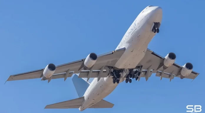 AEROPUERTO CÓRDOBA: ATERRIZARON LOS AVIONES MAS GRANDES DEL MUNDO