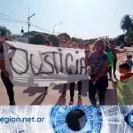 VIOLACIÓN A UN JOVEN DE CARNERILLO: VECINOS RECLAMAN FRENTE A LA CASA DE LOS SUPUESTOS AGRESORES