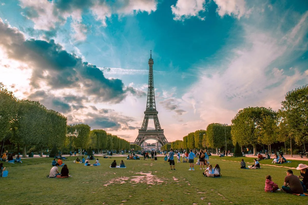 La historia de la Torre Eiffel: el desafío técnico y humano que dio origen al símbolo de Paris