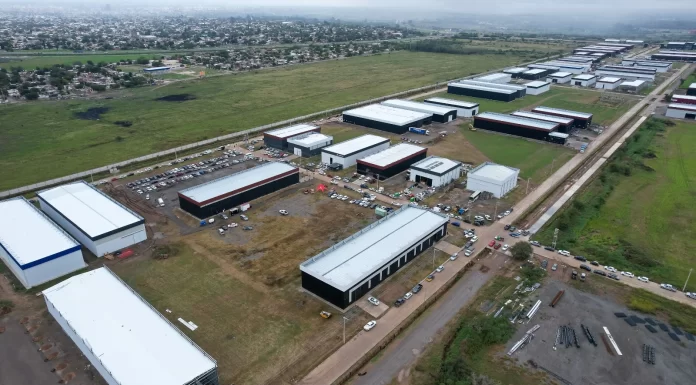 Inauguraron un moderno Parque Industrial en el acceso de la Autopista 9