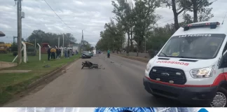 Motociclista muere al chocar con un auto en la Ruta Nacional 158