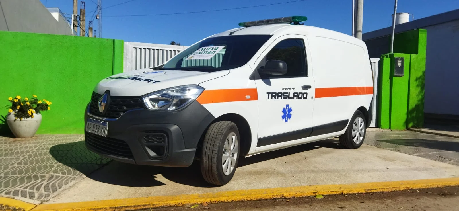 Nueva unidad de traslado para el área de Servicios Sociales de Cooperativa de Electricidad Dalmacio Vélez