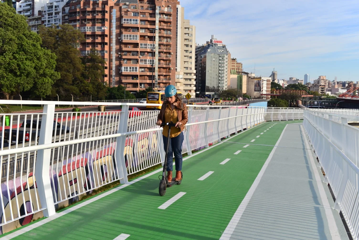 La primer ciclovía elevada del país se inauguró en Córdoba Capital