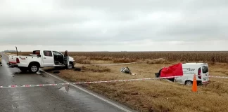 Choque frontal en la ruta 4 dejó un comisionista muerto y dos heridos en La Carlota