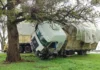 Dos camioneros heridos tras un roce frontal en el Acceso Sur a General Deheza