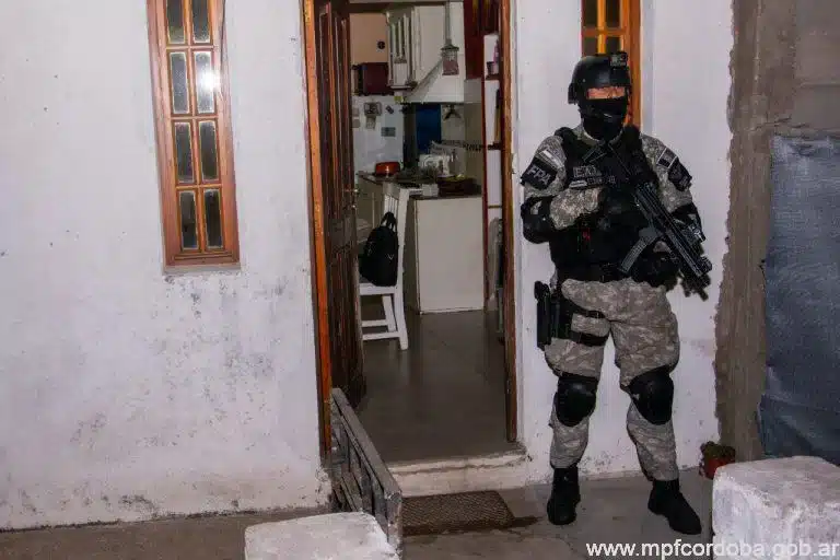 Condenan a banda narco familiar en Alta Gracia: cárcel por vender drogas en diferentes puntos de la ciudad