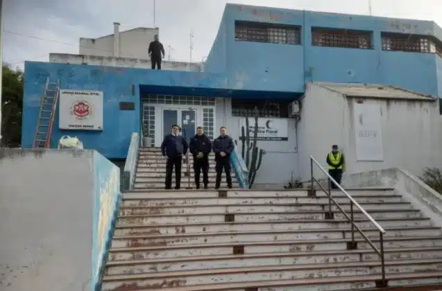 Refacciones y mejoras en el edificio central de la Unidad Regional Departamental Tercero Arriba