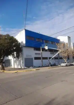 Refacciones y mejoras en el edificio central de la Unidad Regional Departamental Tercero Arriba