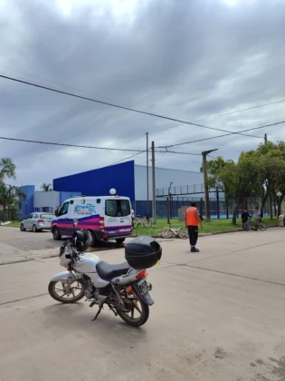 Niña herida en accidente en bicicleta fue trasladada al hospital en General Deheza