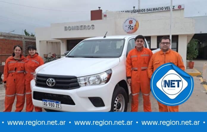 Bomberos Voluntarios de Dalmacio Vélez estrenan camioneta 0 Km