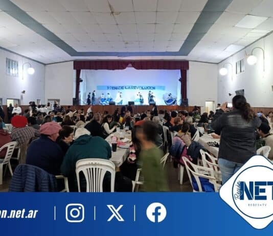 El homenaje a Domingo Mojica marcó uno de los momentos más conmovedores de la 3° Peña de La Revolución