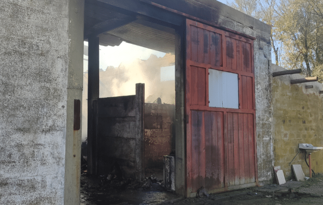Incendio en dos depósitos de reciclaje en Las Perdices y Dalmacio Vélez en menos de 48 horas