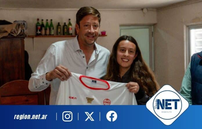 Importante aporte del Gobierno de Córdoba al Club Huracán de Las Isletillas