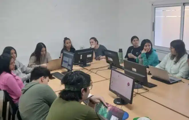 Las Perdices: jóvenes iniciaron el curso de desarrollo digital en el Nodo Tecnológico
